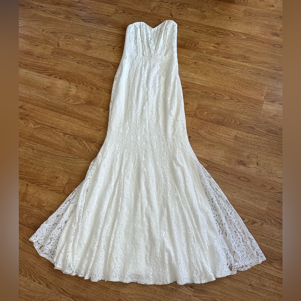 NWT Lulus White Strapless Lace Dress XS